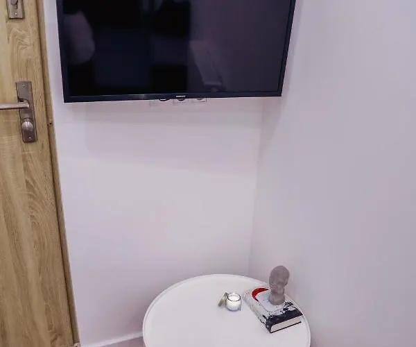 Apartmán White In Center Of *